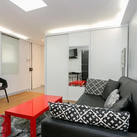 Apartment Sourdiere Louvre Vendome With Ac